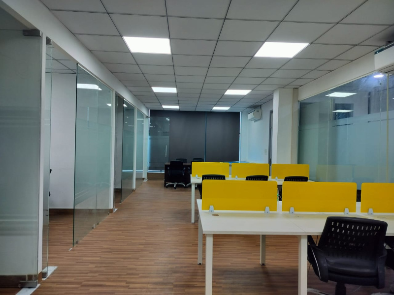  Office Space 800 Sq.ft. for Rent in Block H Sector 63, Noida