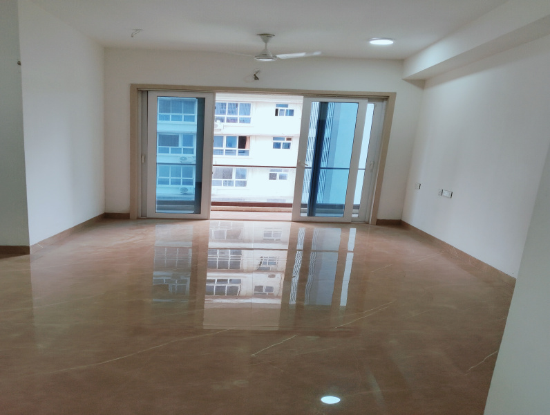 3 BHK 9050 Sq.ft. Apartment for Sale in Upper Govind Nagar, Malad East, Mumbai