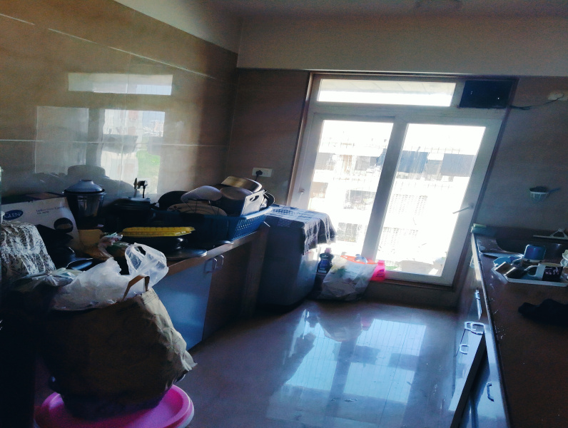 2 BHK 700 Sq.ft. Apartment for Rent in Upper Govind Nagar, Malad East, Mumbai