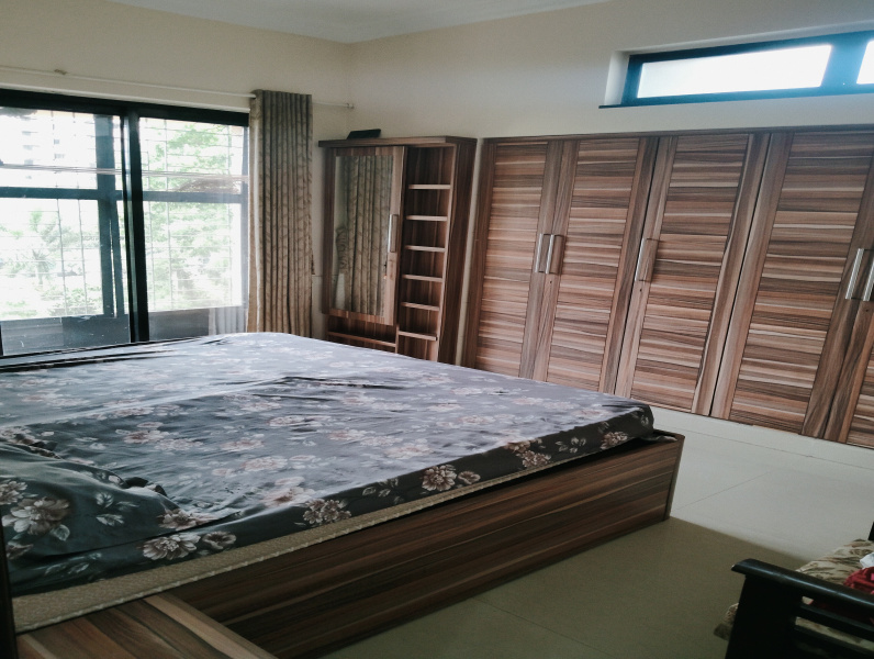 2 BHK 750 Sq.ft. Apartment for Rent in Malad West, Mumbai