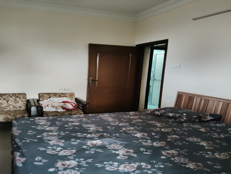 2 BHK 750 Sq.ft. Apartment for Rent in Malad West, Mumbai