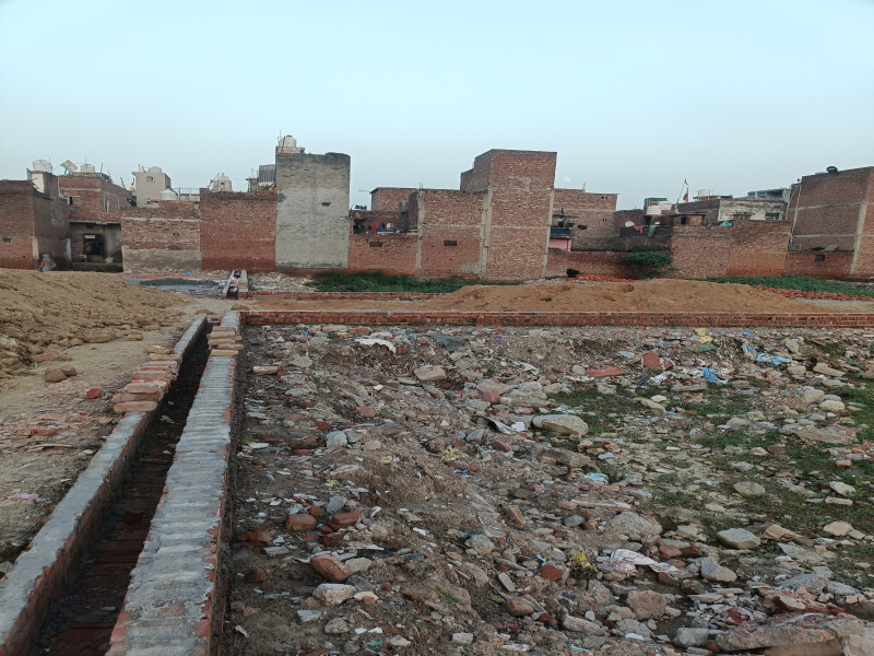  Residential Plot 900 Sq.ft. for Sale in Bhalswa, Delhi