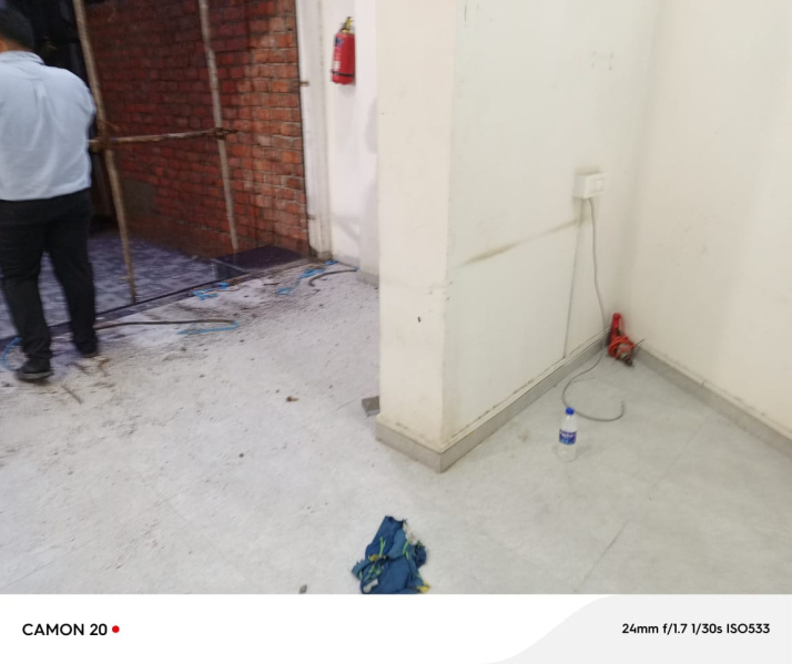  350 Sq.ft. Commercial Shop for Sale in Nehru Nagar, Kurla East, Mumbai