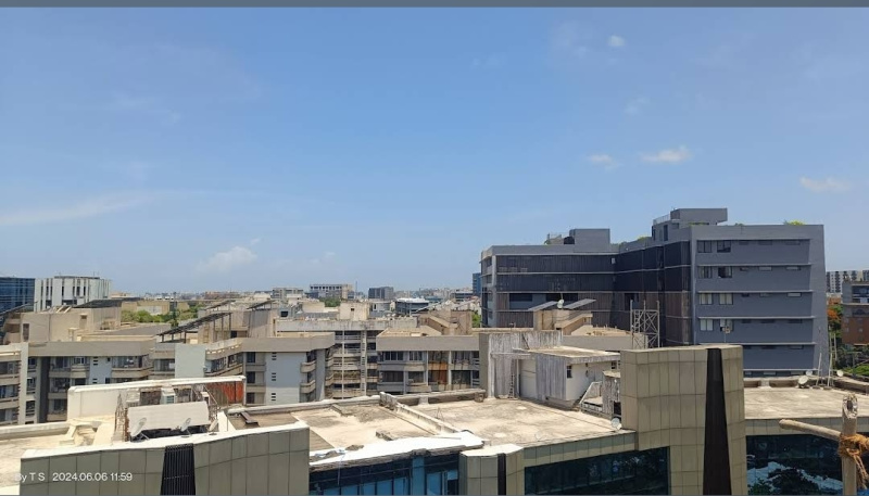 2 BHK 730 Sq.ft. Apartment for Sale in Chakala MIDC, Andheri East, Mumbai