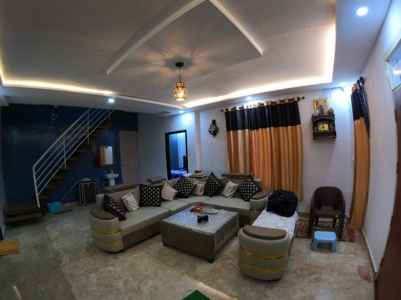 4 BHK Villa 1000 Sq. Yards for Sale in Mall Road, Solan