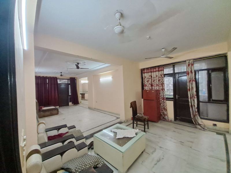 6 BHK Apartment 3800 Sq.ft. for Sale in Sector 12 Dwarka, Delhi