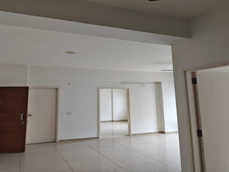 2 BHK Apartment 680 Sq.ft. for Rent in Sarkhej, Ahmedabad
