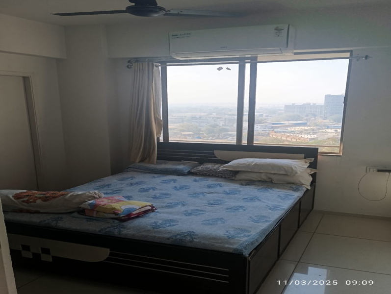 2 BHK 710 Sq.ft. Apartment for Rent in Jivraj Park, Ahmedabad