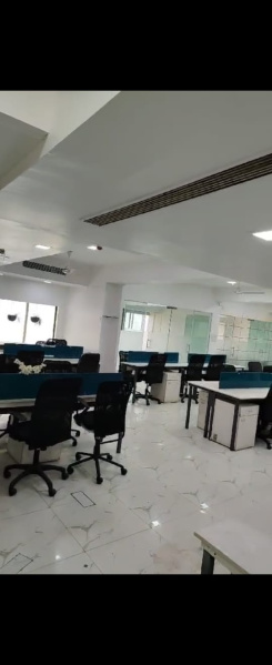  Office Space 3500 Sq.ft. for Rent in Andheri East, Mumbai