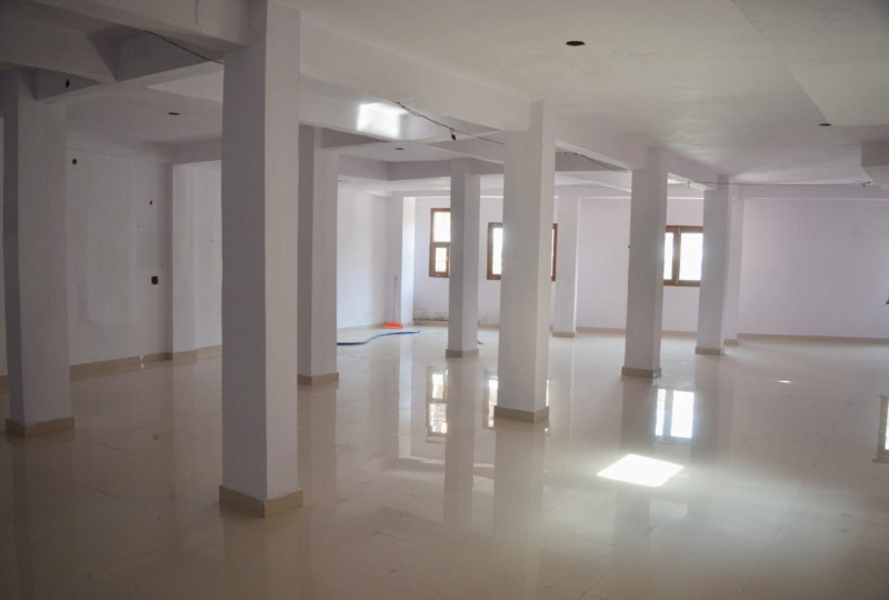 4.5 BHK Builder Floor 2000 Sq.ft. for Rent in Holi Gate, Mathura