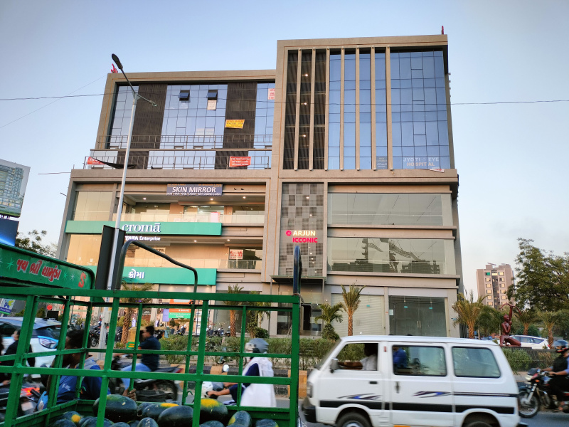  Office Space 1174 Sq.ft. for Rent in Shastrinagar, Ahmedabad