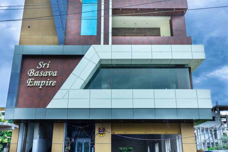  1839 Sq.ft. Commercial Shop for Rent in Mallamgunta, Tirupati