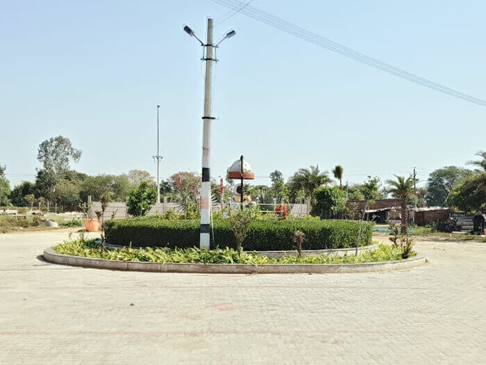  Residential Plot 100 Sq. Yards for Sale in Vrindavan, Mathura