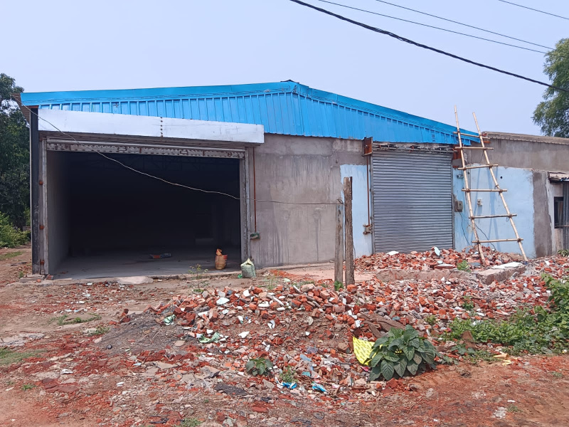  Showroom 3300 Sq.ft. for Rent in Januganj, Baleswar