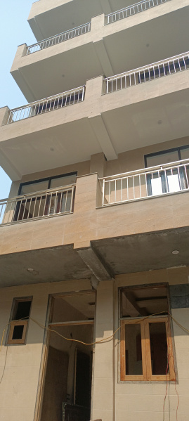 2.5 BHK Builder Floor 650 Sq.ft. for Sale in Dlf Ankur Vihar, Ghaziabad