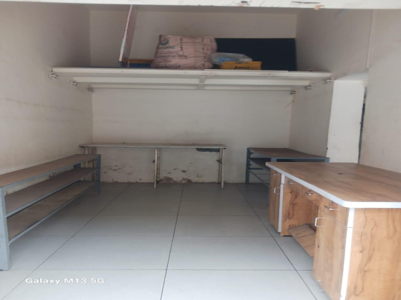  Commercial Shop 22 Sq.ft. for Sale in Vaniyavadi, Rajkot