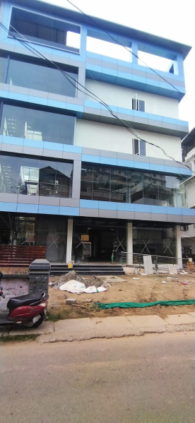  Commercial Shop 20000 Sq.ft. for Sale in Mg Road, Kochi