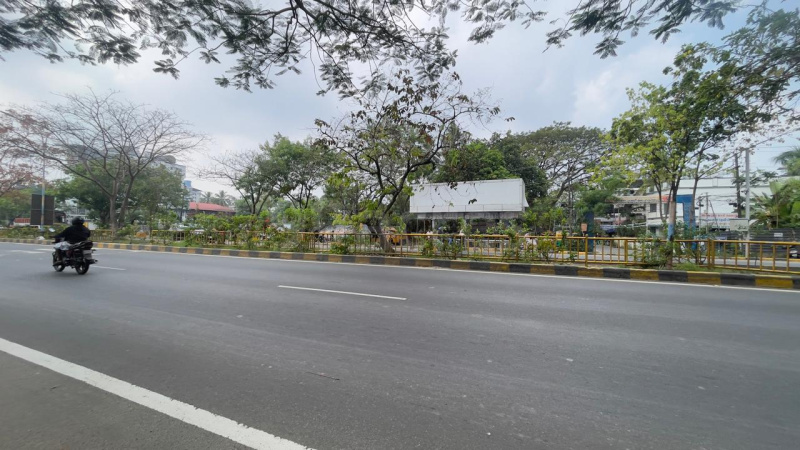  Commercial Land 11 Sq.ft. for Sale in Palarivattom, Kochi