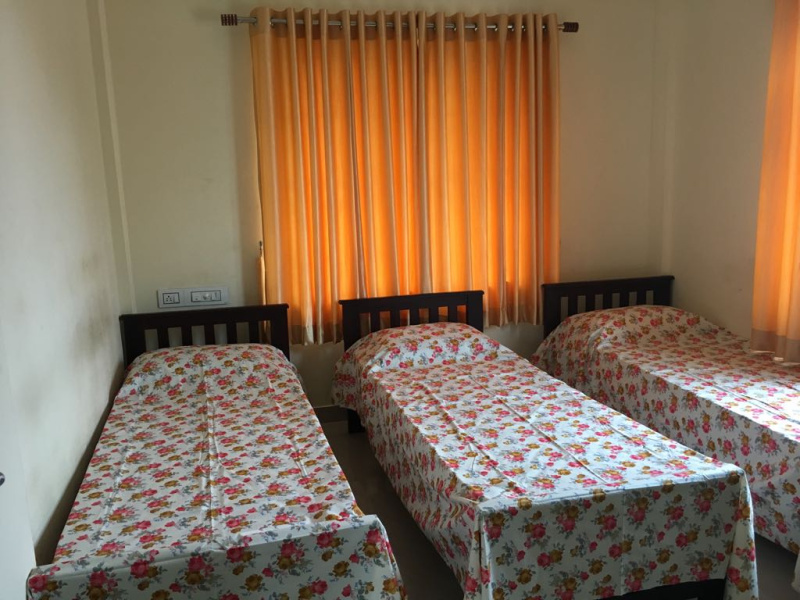  Guest House 1500 Sq.ft. for Sale in Lisy Junction, Kochi