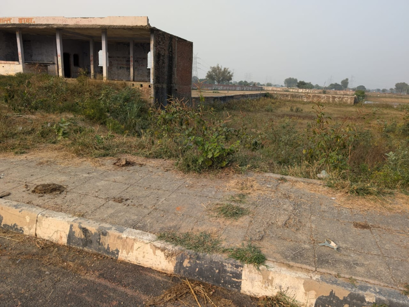  Commercial Land 16500 Sq.ft. for Sale in Tundla, Firozabad