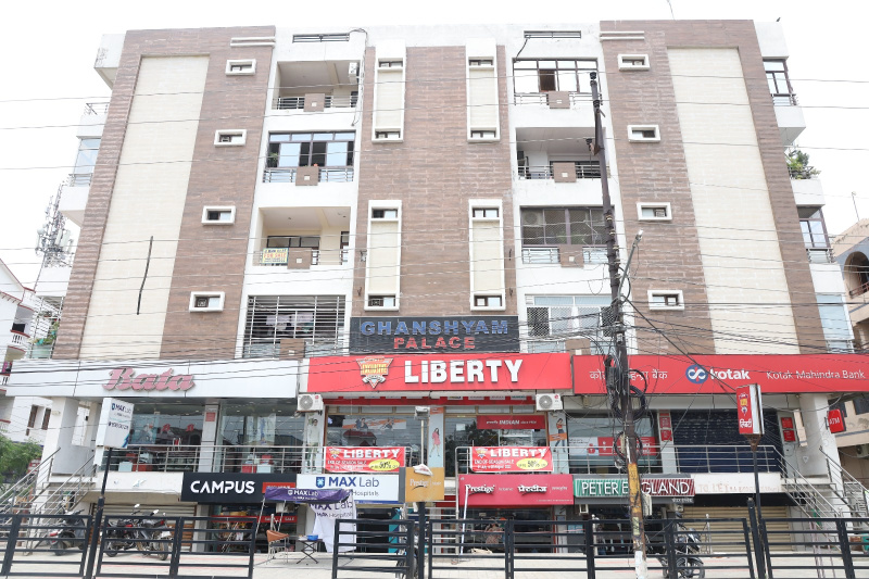  Commercial Shop 775 Sq.ft. for Sale in Munshi Pulia, Lucknow
