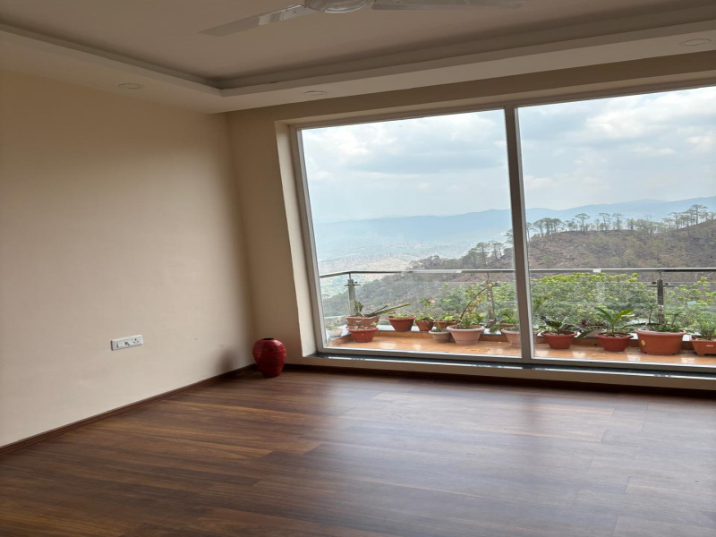 4 BHK 30000 Sq.ft. Villa for Sale in Ranikhet, Almora