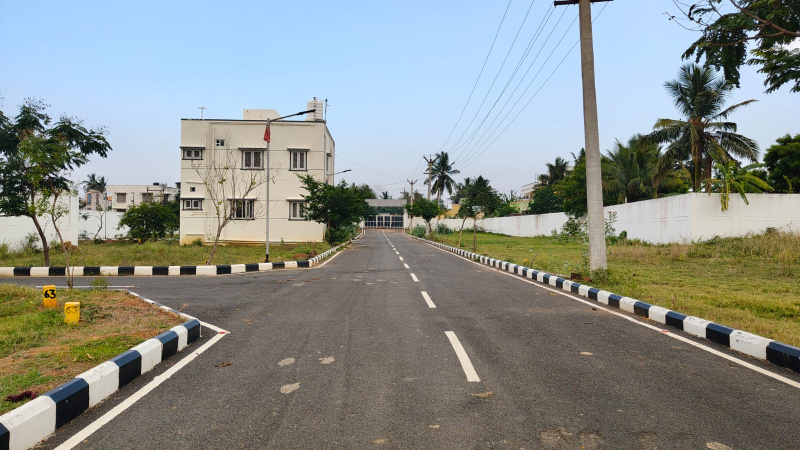  1000 Sq.ft. Residential Plot for Sale in Red Hills, Chennai