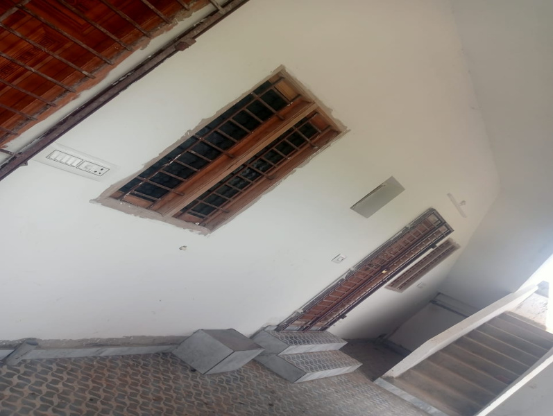 2 BHK House 950 Sq.ft. for Sale in Mariyamman Kovil Rd, Thanjavur