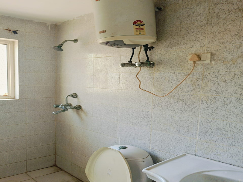 1 RK Apartment 435 Sq.ft. for Sale in Sunrakh Bangar, Vrindavan