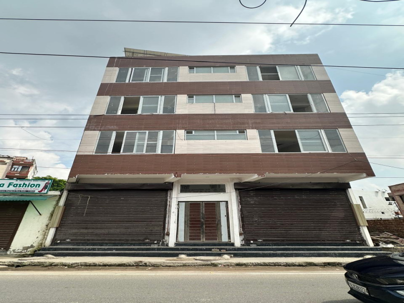  Showroom 1500 Sq.ft. for Sale in Shayam Vihar, Najafgarh, Delhi