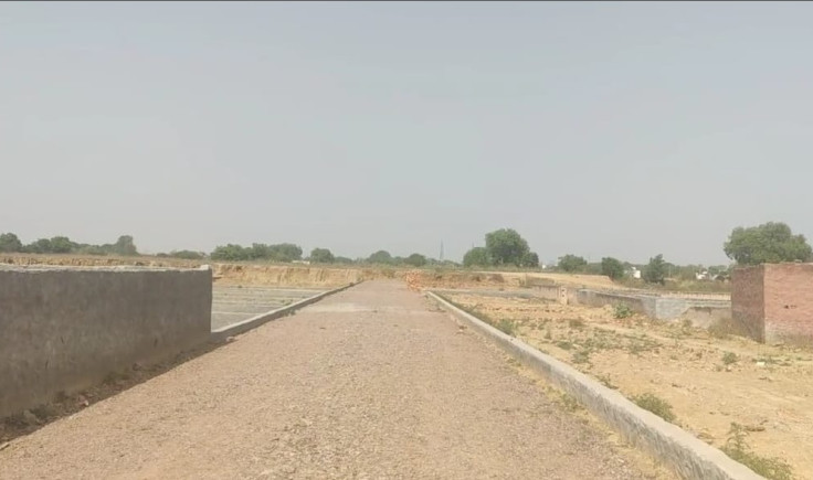  Residential Plot 100 Sq. Yards for Sale in Bhanauta, Greater Noida