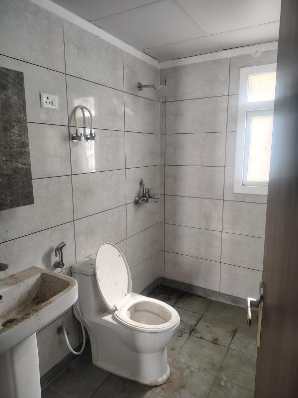 2.5 BHK Apartment 1356 Sq.ft. for Rent in Sector 143 Noida