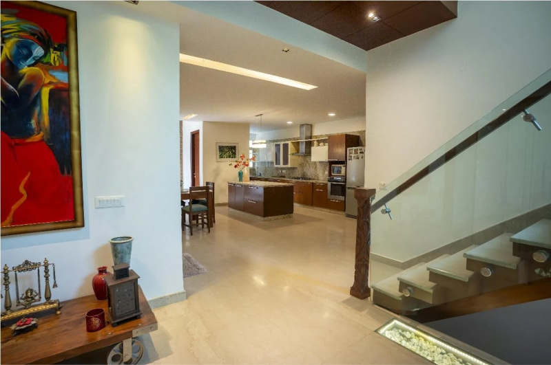 8 BHK House 9000 Sq.ft. for Rent in DLF Phase I, Gurgaon