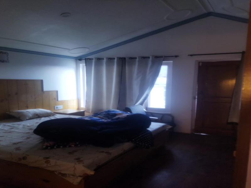  1 Bigha Guest House for Sale in Aleo, Manali