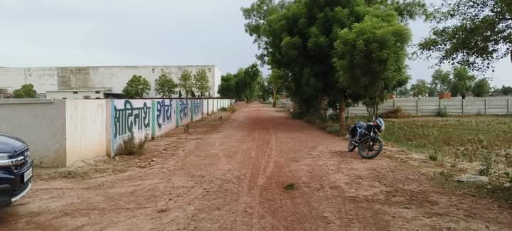  Residential Plot 100 Sq. Yards for Sale in Jagner, Agra