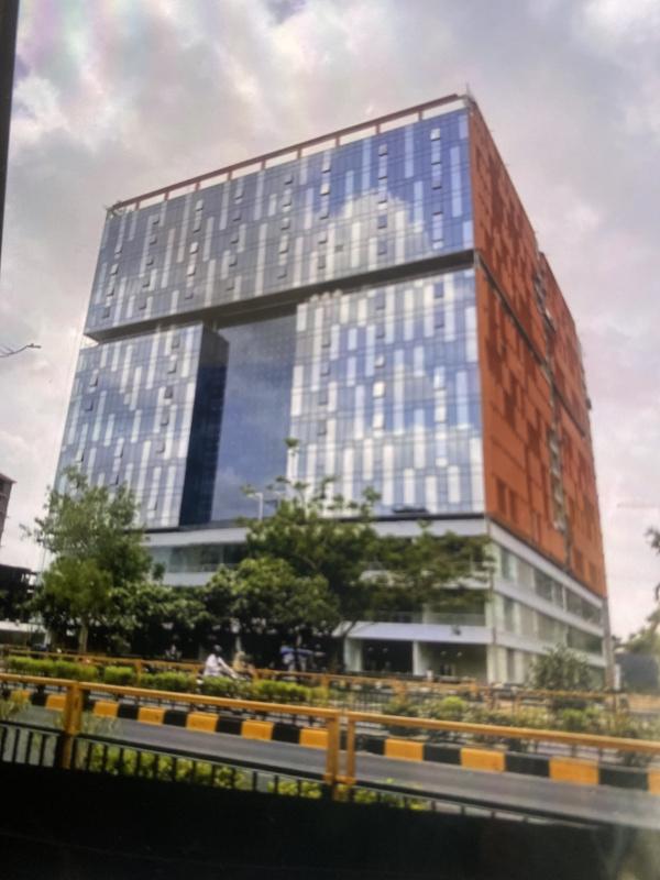  Office Space 1080 Sq.ft. for Sale in Satellite, Ahmedabad