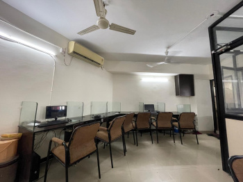  Office Space for Rent in R N T Marg, Indore