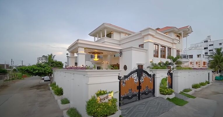 3 BHK Villa 2500 Sq.ft. for Sale in Koramangala, Bangalore