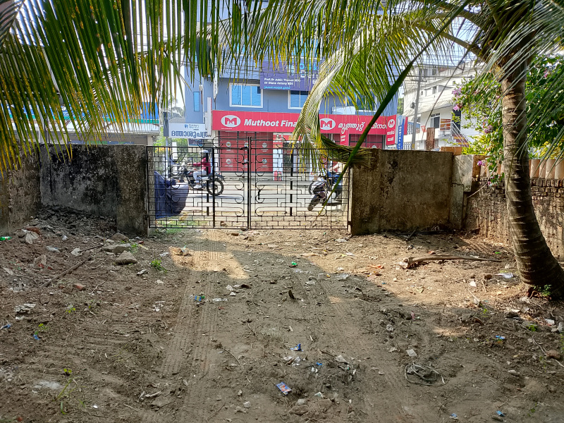  Commercial Land 28 Cent for Sale in Aluva, Ernakulam