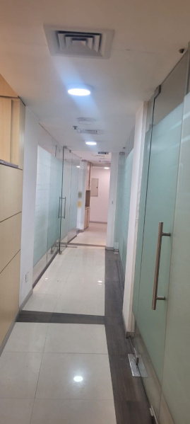  Office Space 2200 Sq.ft. for Rent in Ansal Plaza, Andrews Ganj, Delhi