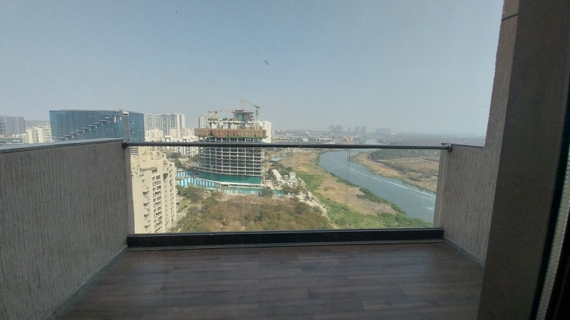 4.5 BHK Apartment 4200 Sq.ft. for Rent in Kharadi, Pune