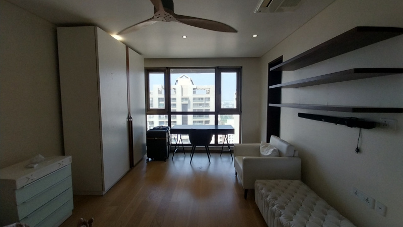 4.5 BHK Apartment 5500 Sq.ft. for Rent in Magarpatta, Pune