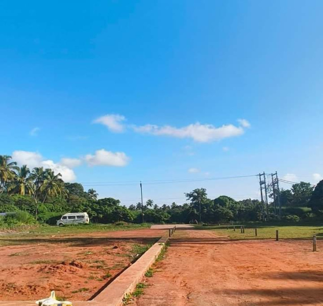  Residential Plot 12 Cent for Sale in Ayyanthole, Thrissur