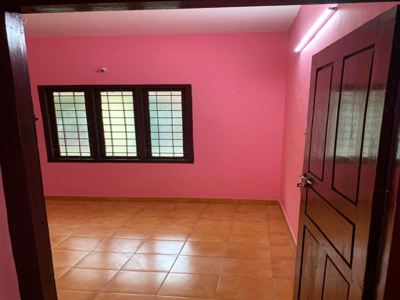 2 BHK House 1400 Sq.ft. for Rent in Kuriachira, Thrissur