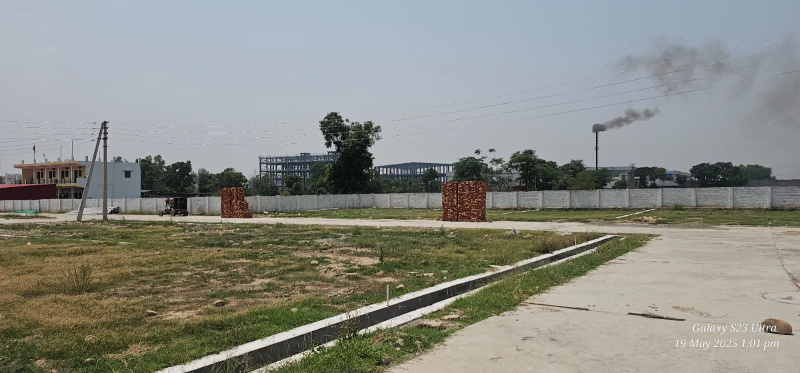  Residential Plot 2100 Sq.ft. for Sale in Selaqui, Dehradun