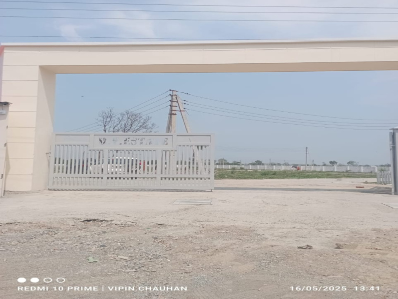  Residential Plot 2100 Sq.ft. for Sale in Selaqui, Dehradun