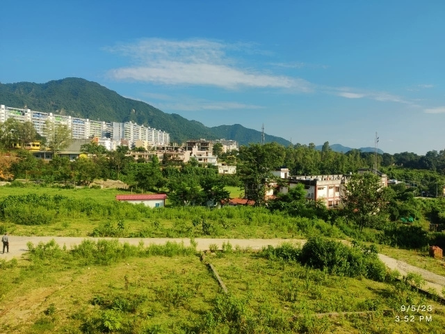  330 Sq. Yards Residential Plot for Sale in Sahastradhara Road, Dehradun