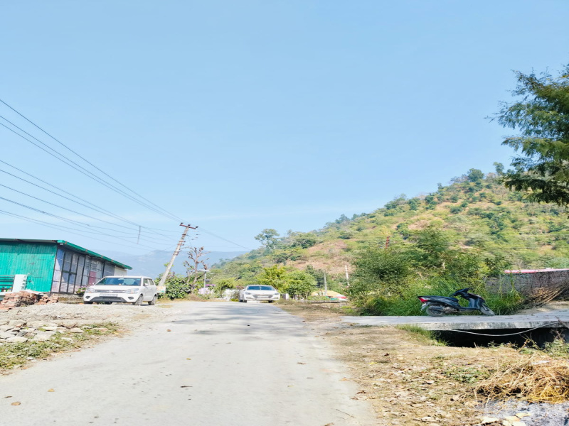  118 Sq. Yards Residential Plot for Sale in Panditwari, Dehradun