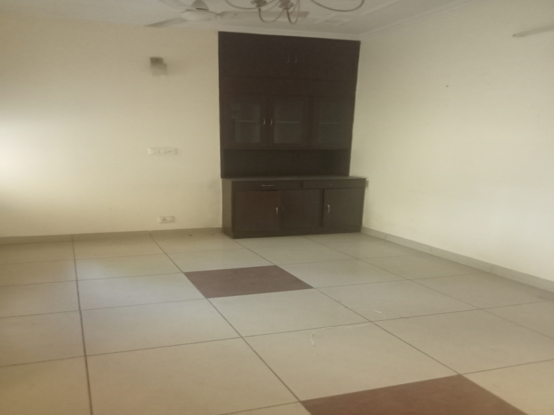 3 BHK Apartment 2100 Sq.ft. for Rent in Sector B Vasant Kunj, Delhi