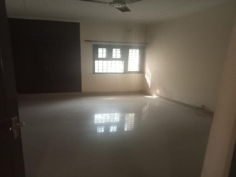 3 BHK Apartment 2100 Sq.ft. for Rent in Sector B Vasant Kunj, Delhi